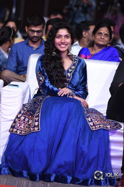 Sai-Pallavi-At-Fidaa-Movie-Audio-Launch
